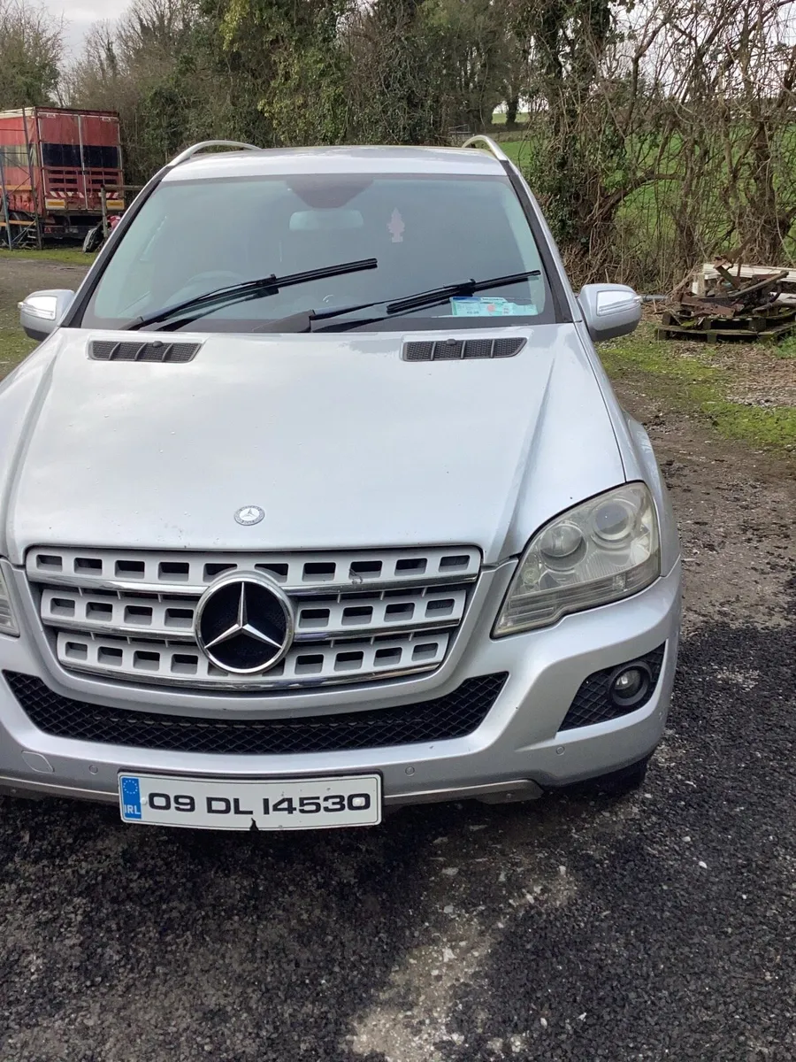 Mercedes ml,,, - Image 1