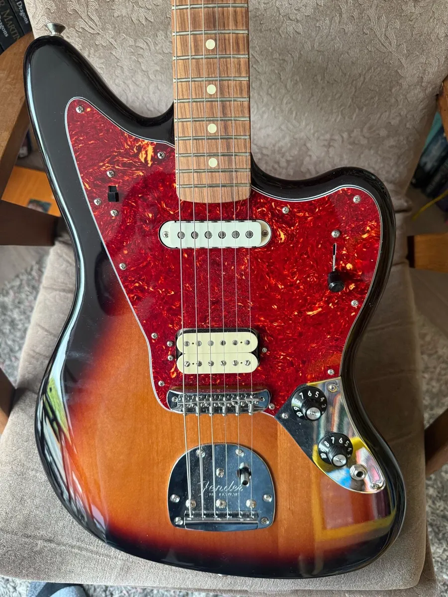 Fender Jaguar - Image 2