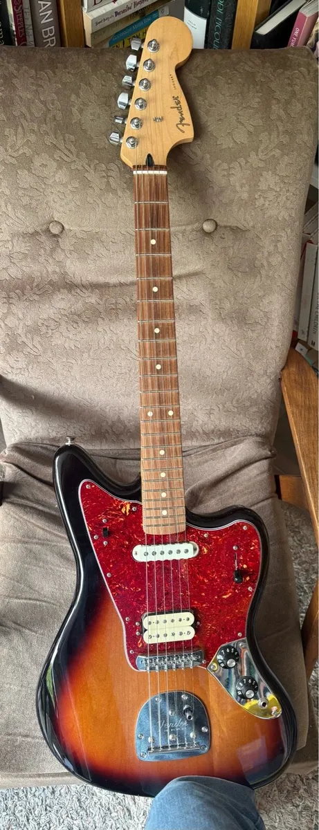 Fender Jaguar - Image 3