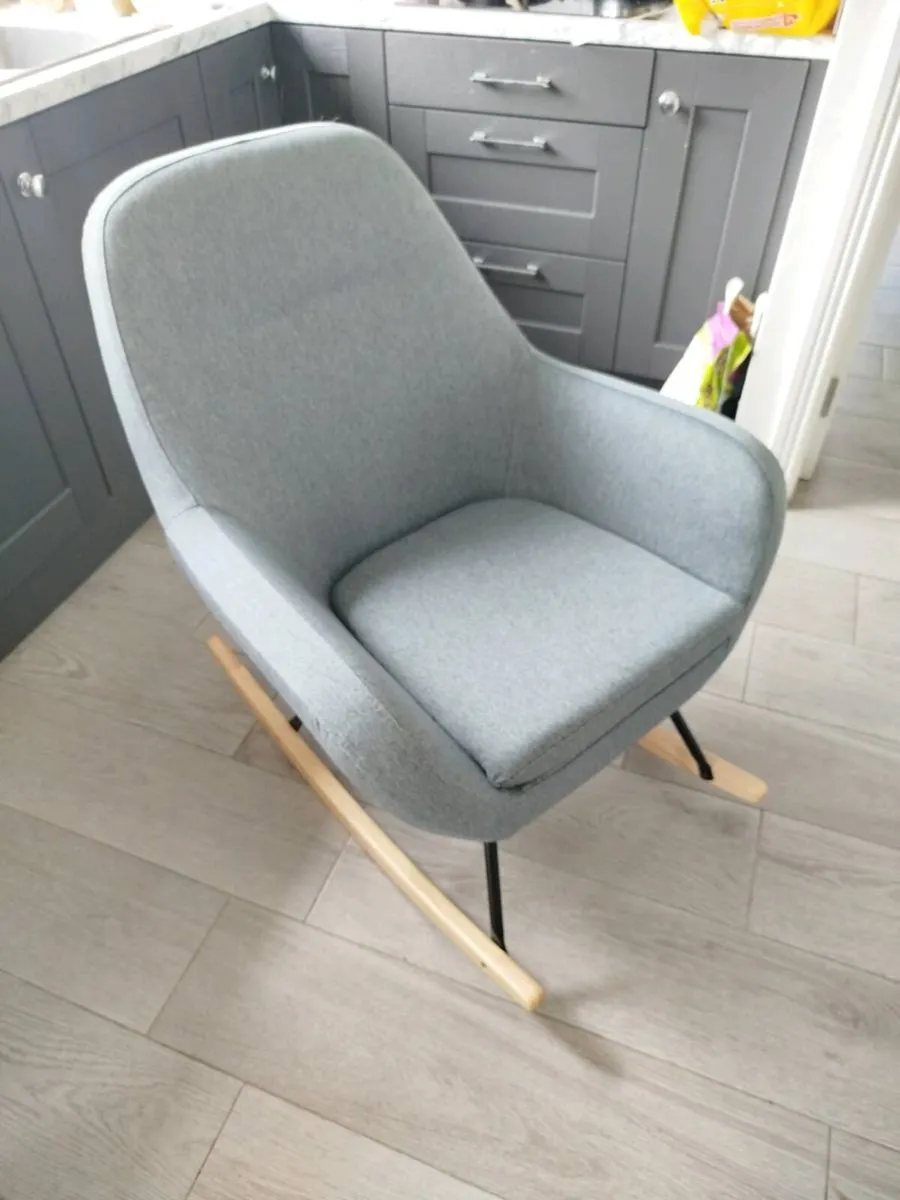 Rocking Chair - Image 2