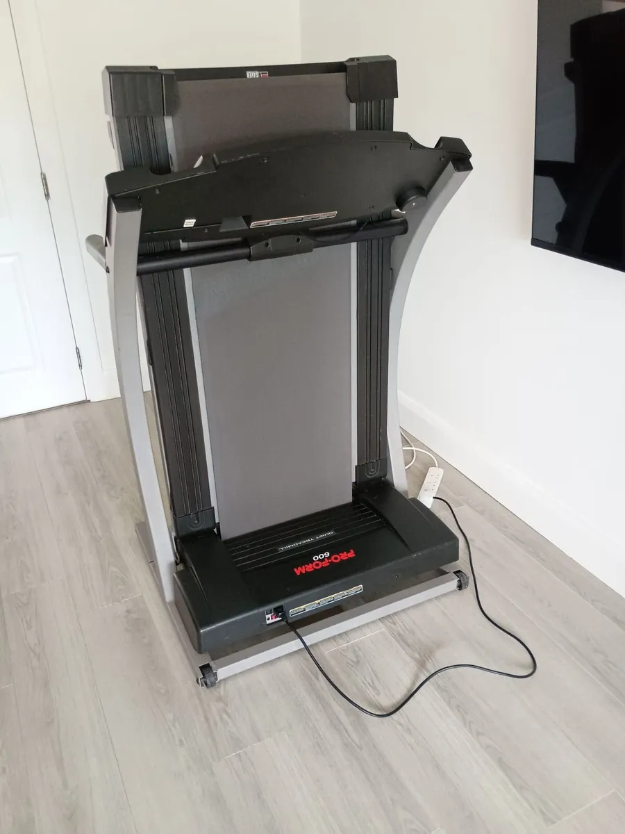 Treadmill - Image 2