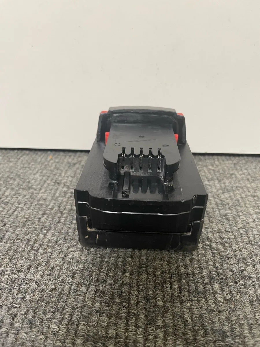 Milwaukee M18 Battery 18V 5ah - Image 4
