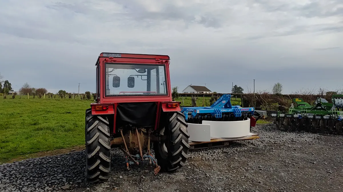 Cab New ford 2600 3600 2000 - Image 3