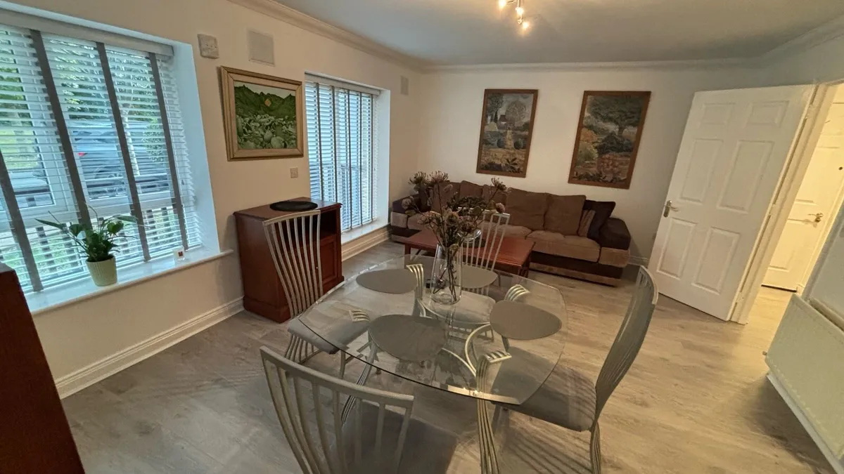 FREE Glass and steel dining table with chairs - Image 3