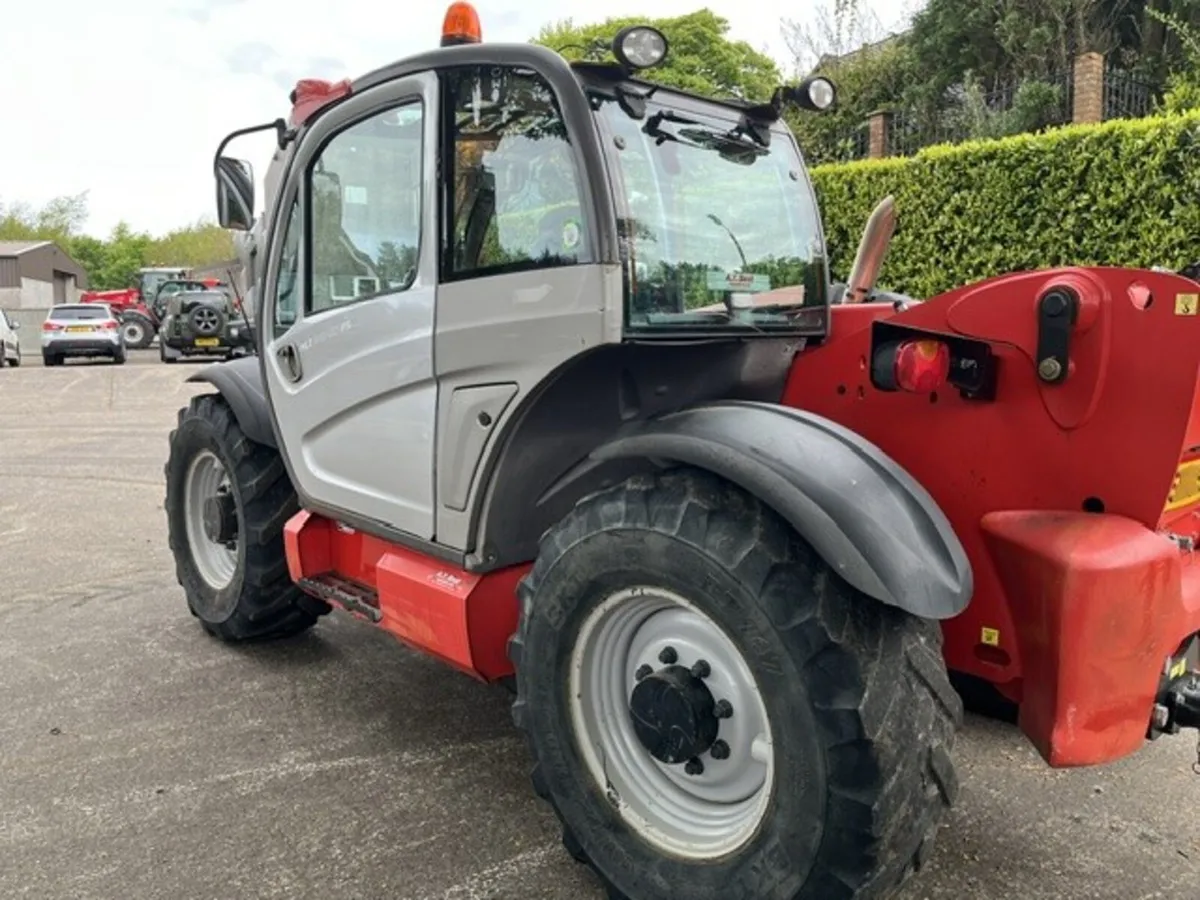 2015 Manitou MLT 840-137 P/Shift Telehandler - Image 4