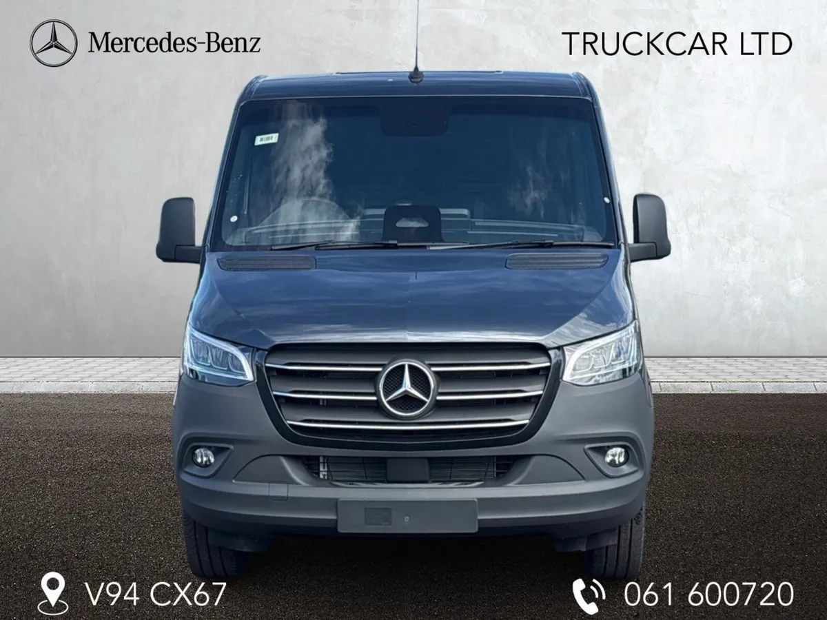 317/36 Mercedes Benz Sprinter Select Low Roof A/T - Image 2