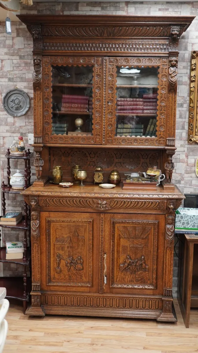 Victorian Oak Buffet Cabinet c. 1890 - Image 2