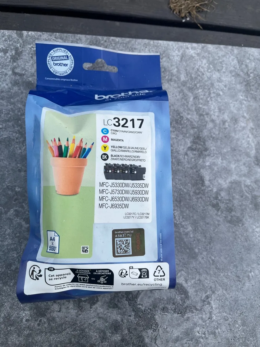 Set of Brother LC3217 Colour Ink Cartridges - Image 2
