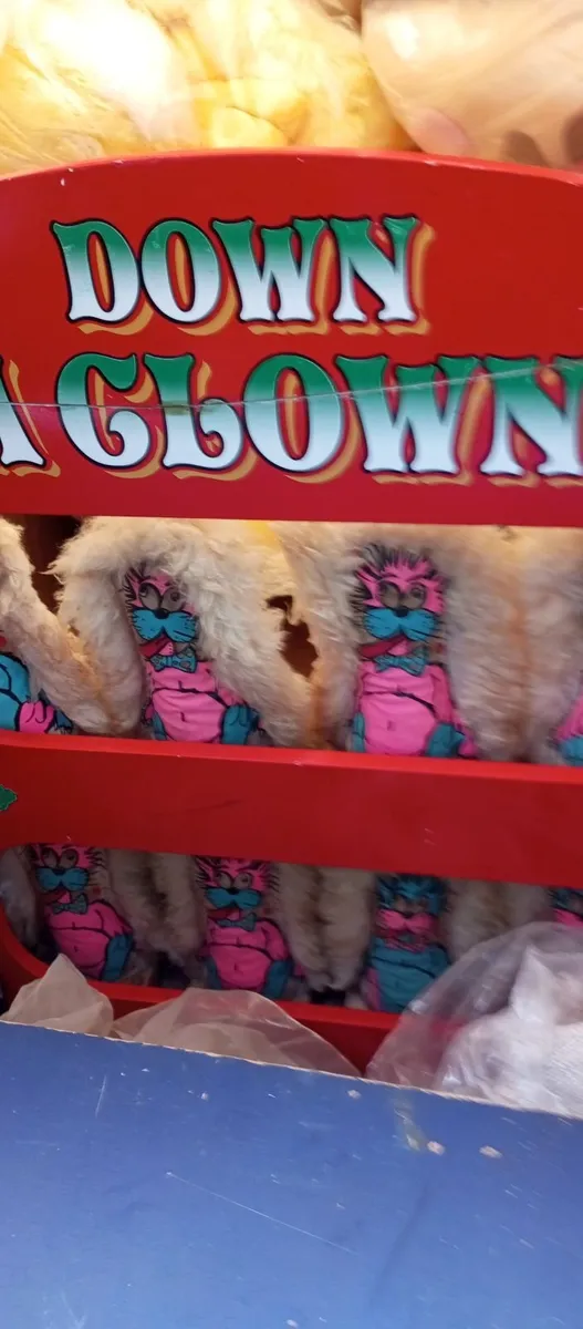 Fairground kids ride & games trailer - Image 4