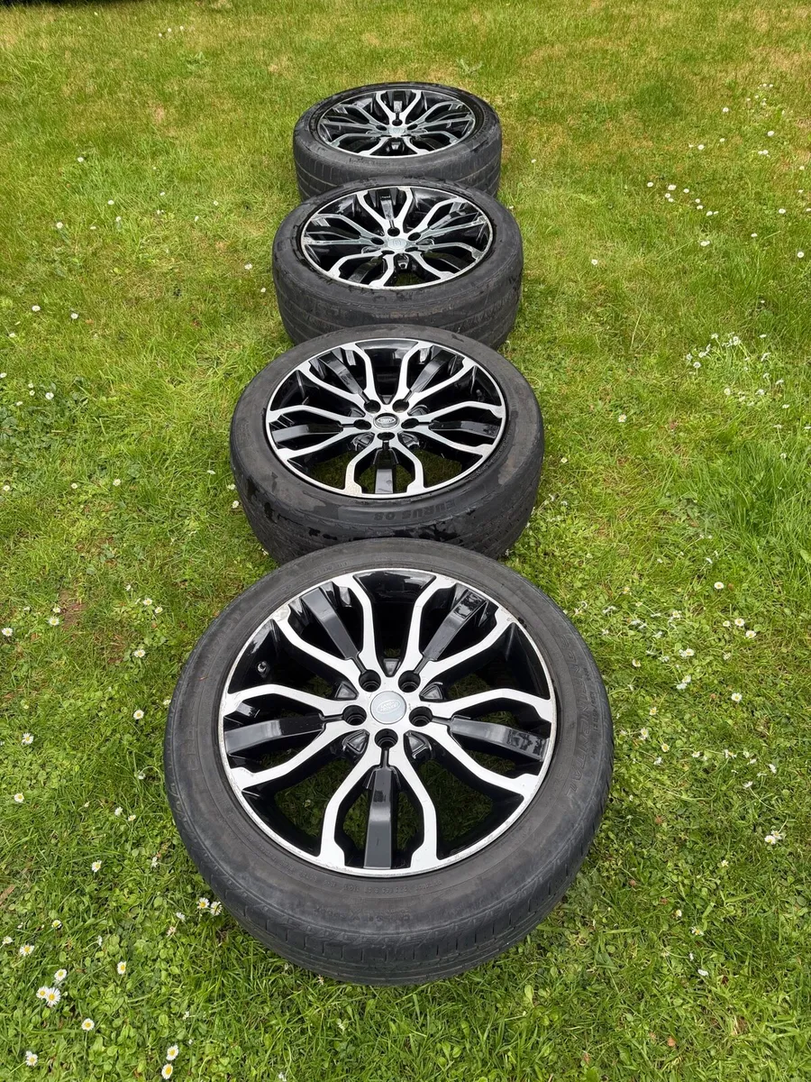 GENUINE RANGE ROVER 21” OEM ALLOYS – QUICK SALE - Image 1
