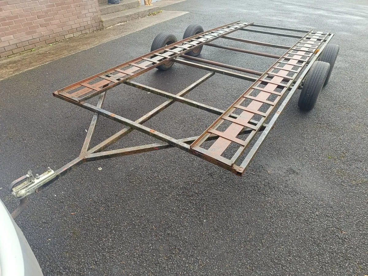 Car transporter - Image 1