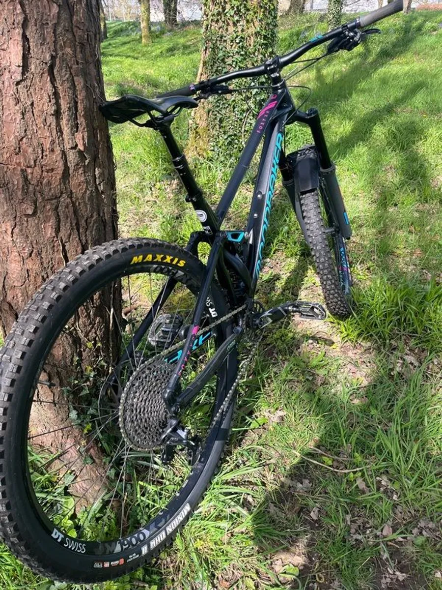 Mondraker Foxy XR 29 Medium Enduro Bike - Image 4