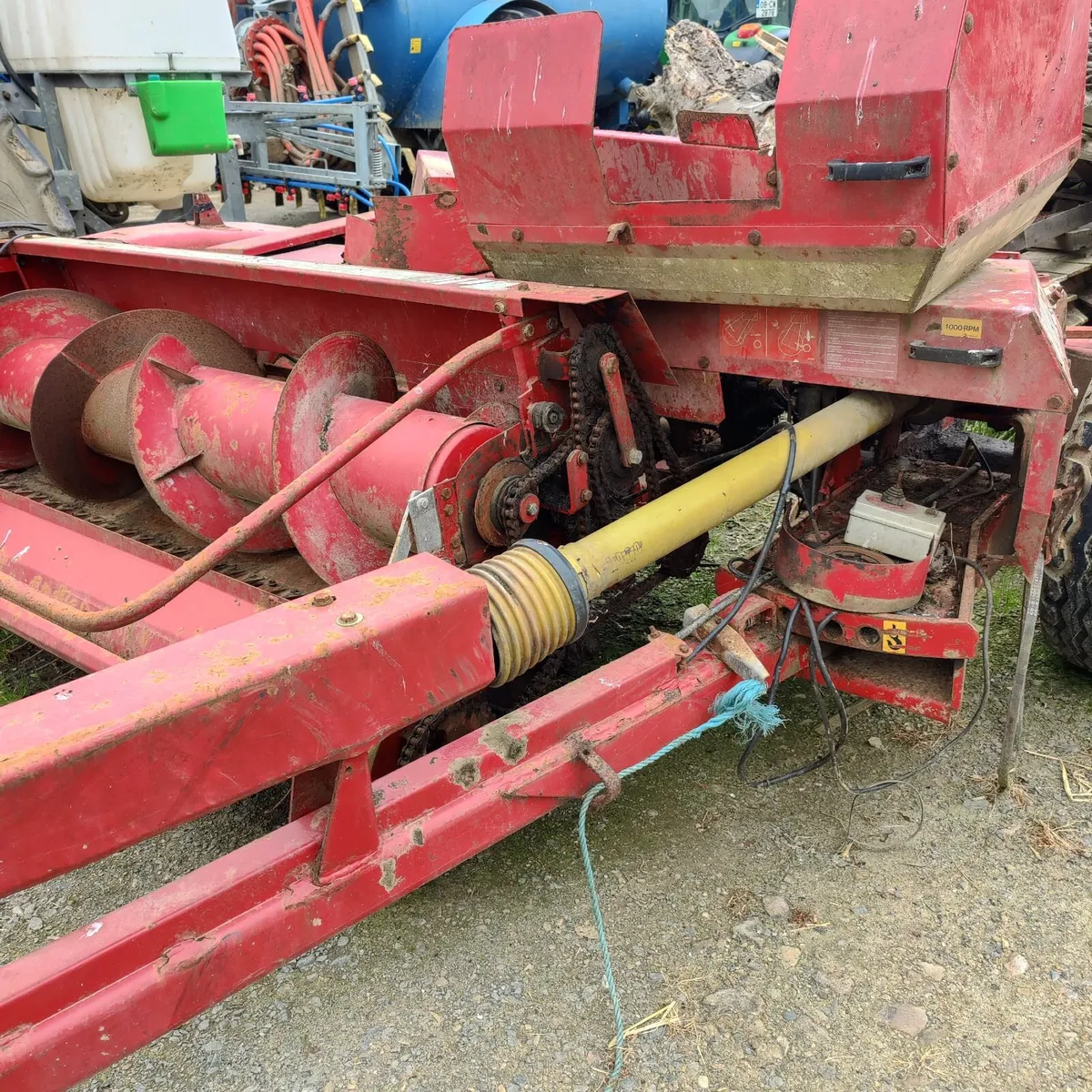 Silage harvester for parts - Image 4