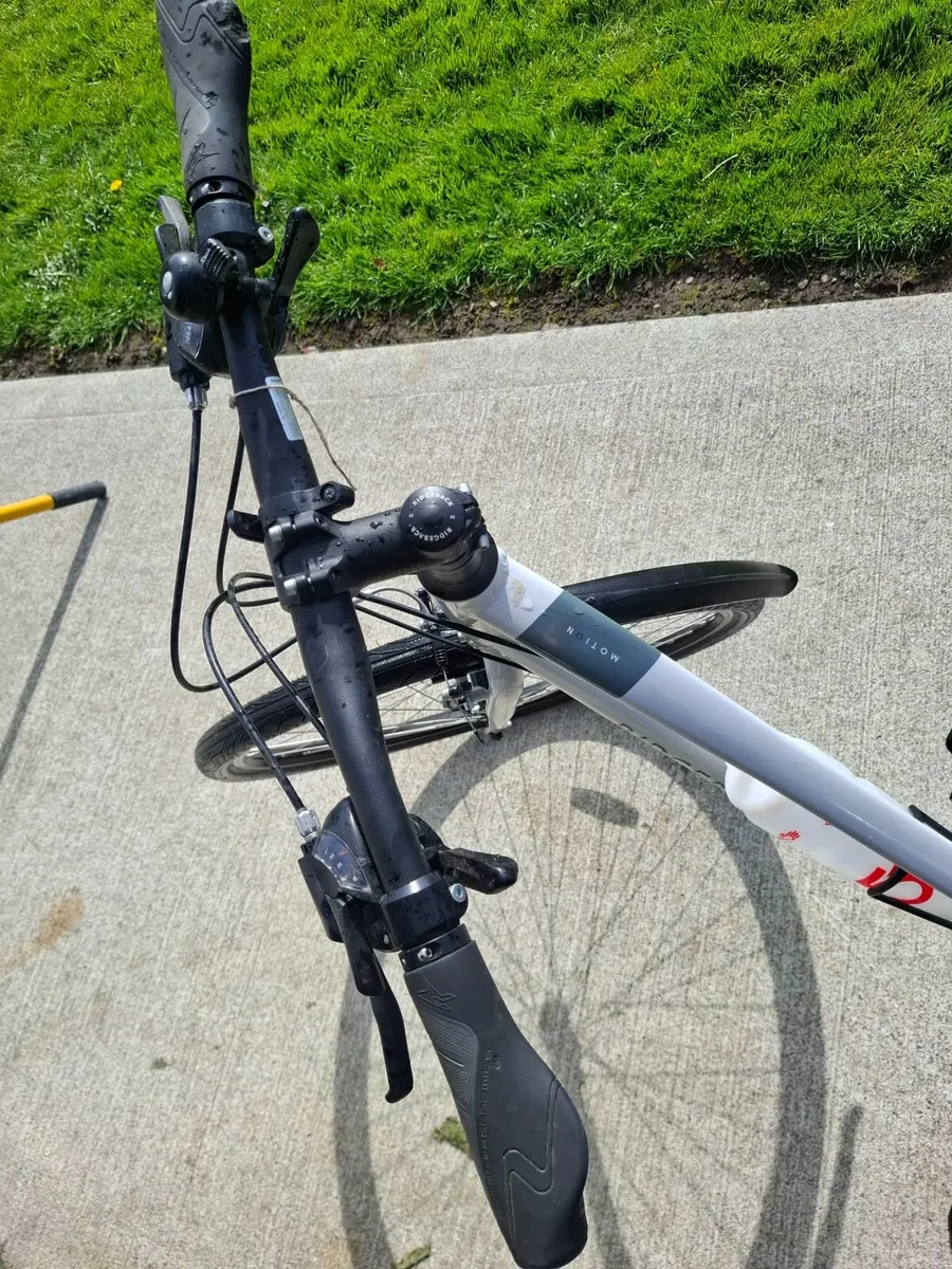 Ladies Bicycle - Image 2