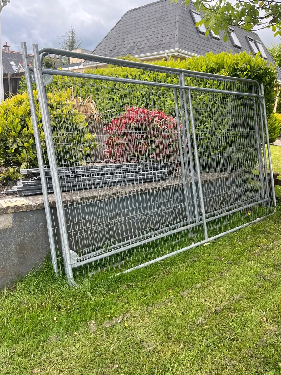 Harris Fencing - Image 1