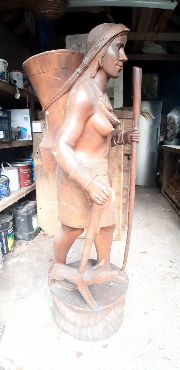 Carved tribal figure - Image 4