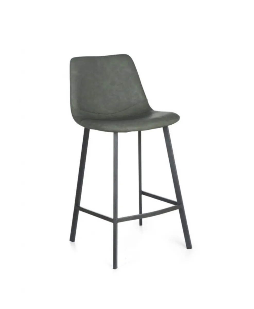 Counterstool  - x3 stools - Image 1
