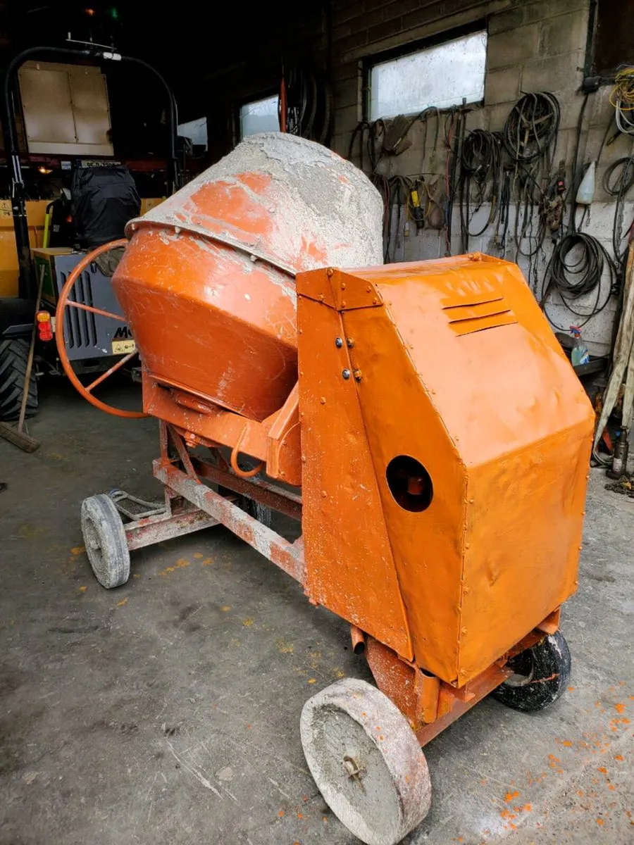 Benford cement mixer - Image 1
