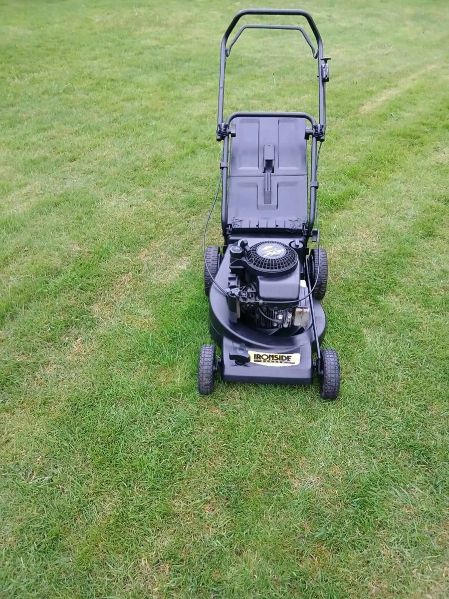Self Drive Lawnmower For Sale - Image 3