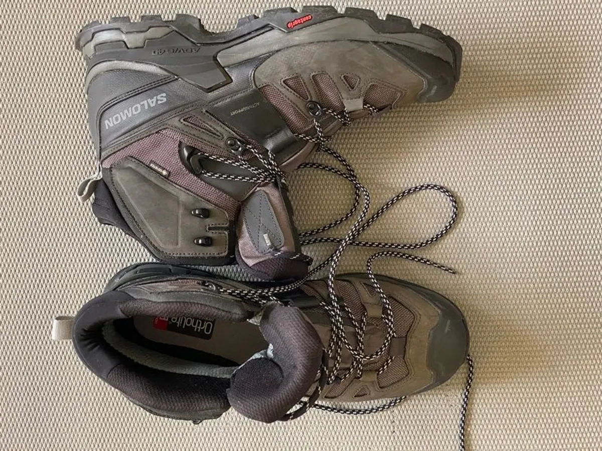 Walking/Hiking Boots - Image 4