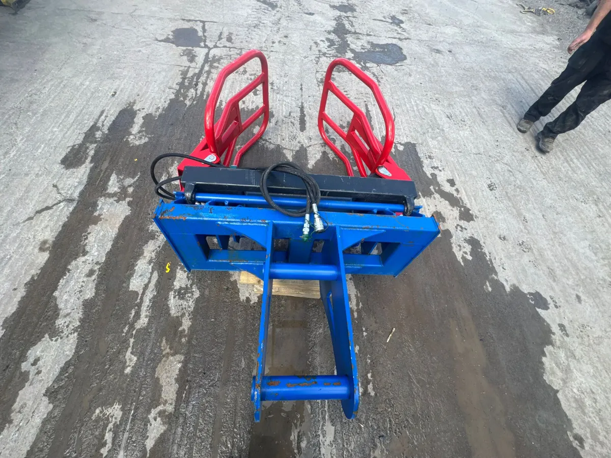 65MM PIN EURO BRACKET WITH SOFT HANDS - Image 3