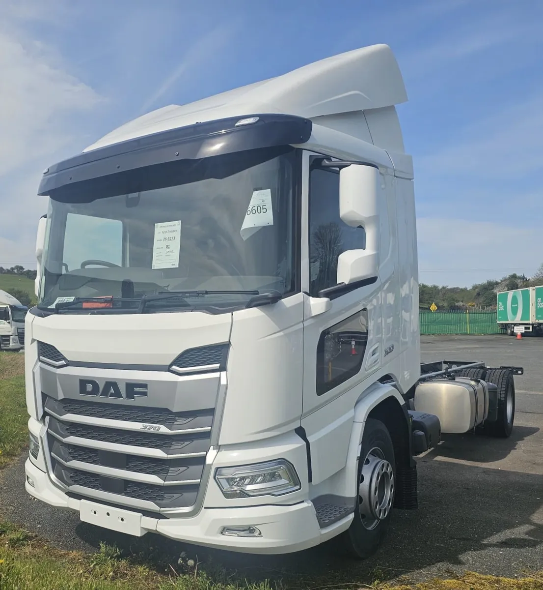 UNREGISTERED READY FOR BUILD DAF XD 370 RIGID - Image 2