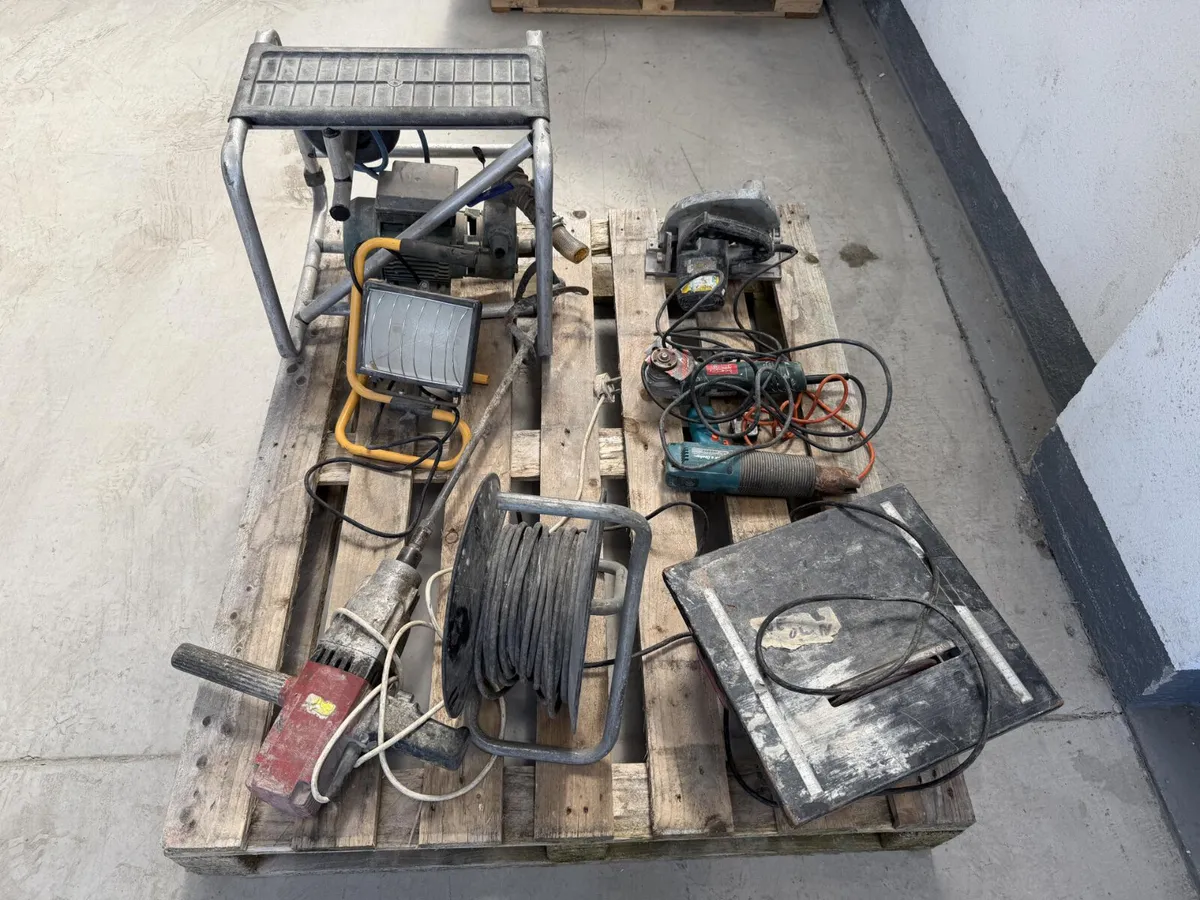 Hand Tools Auction **Tuesday 19th May** - Image 3