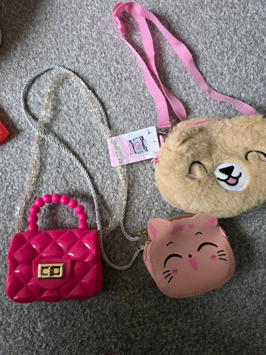 Girls bags - Image 2