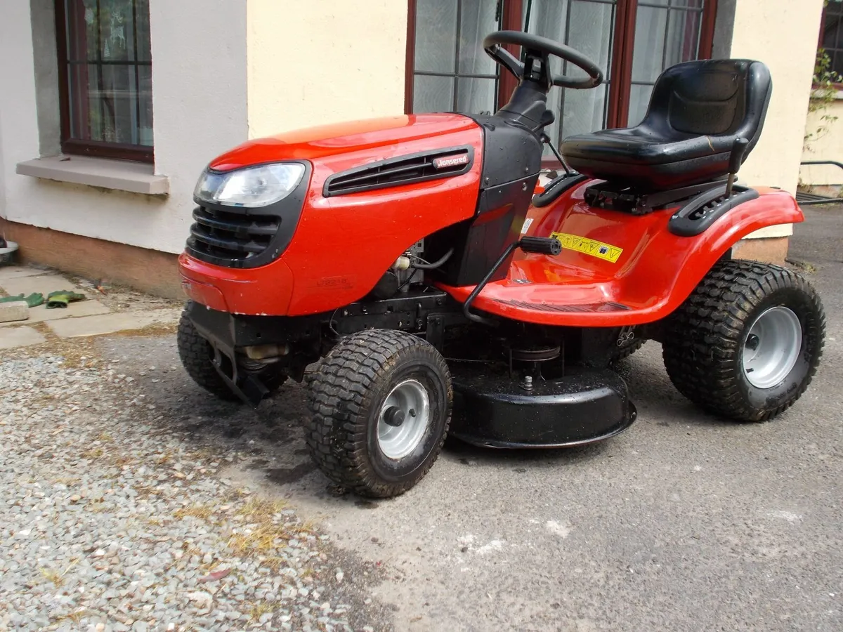 ride on mower - Image 1