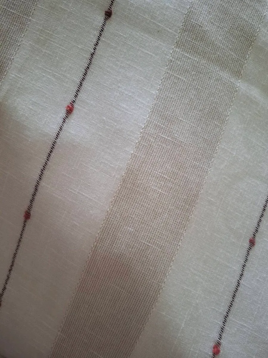 Curtains - Image 2
