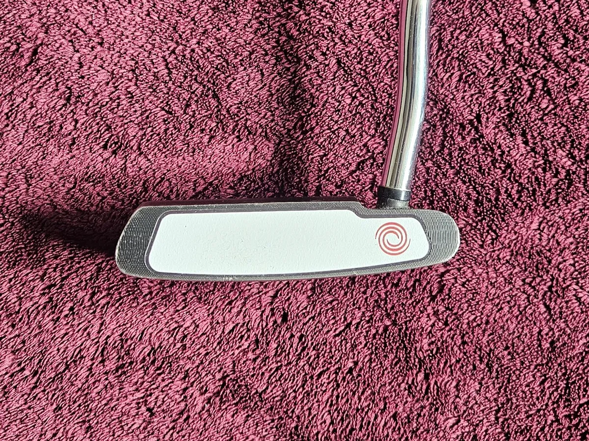 Odyssey Versa 1W Putter - Image 1