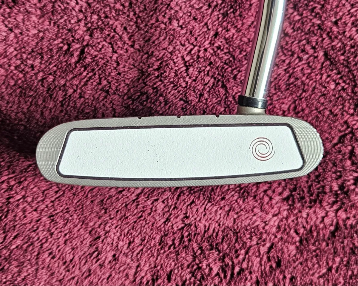 Odyssey Rossie White Hot Pro Putter - Image 1