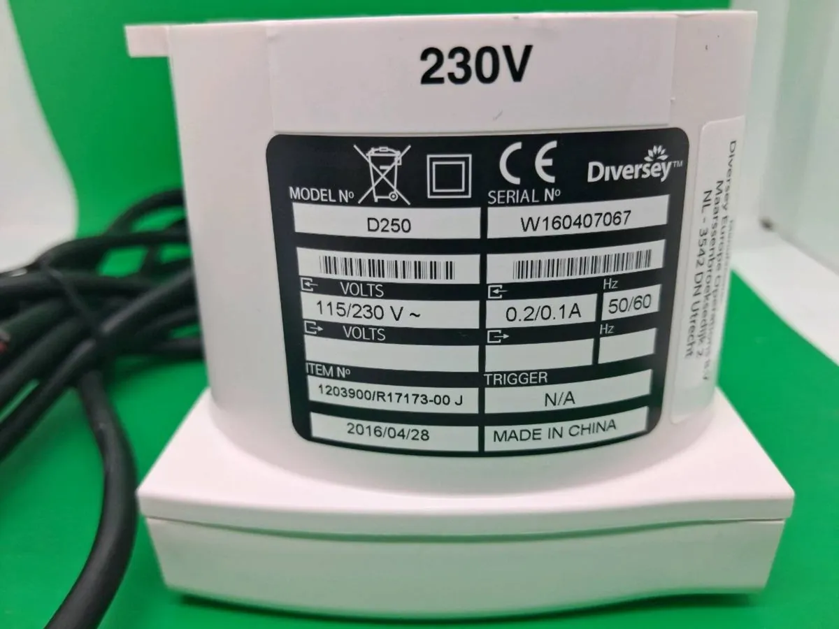 Postage - 2 x DIVERSEY D250  DOSATORE LAVASTOV - Image 3