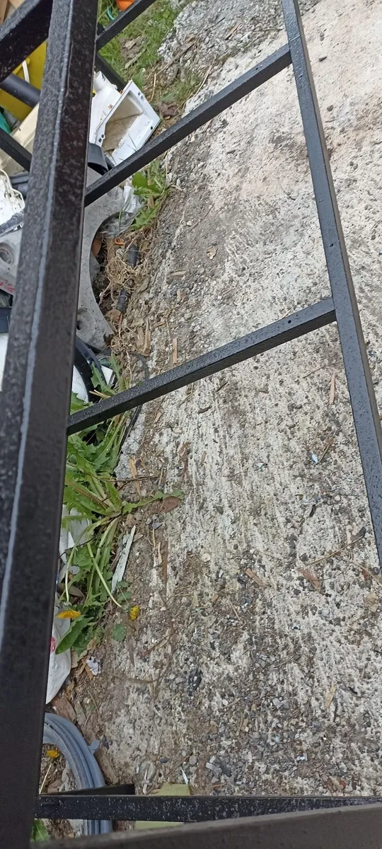 Workbench Frame - Image 1