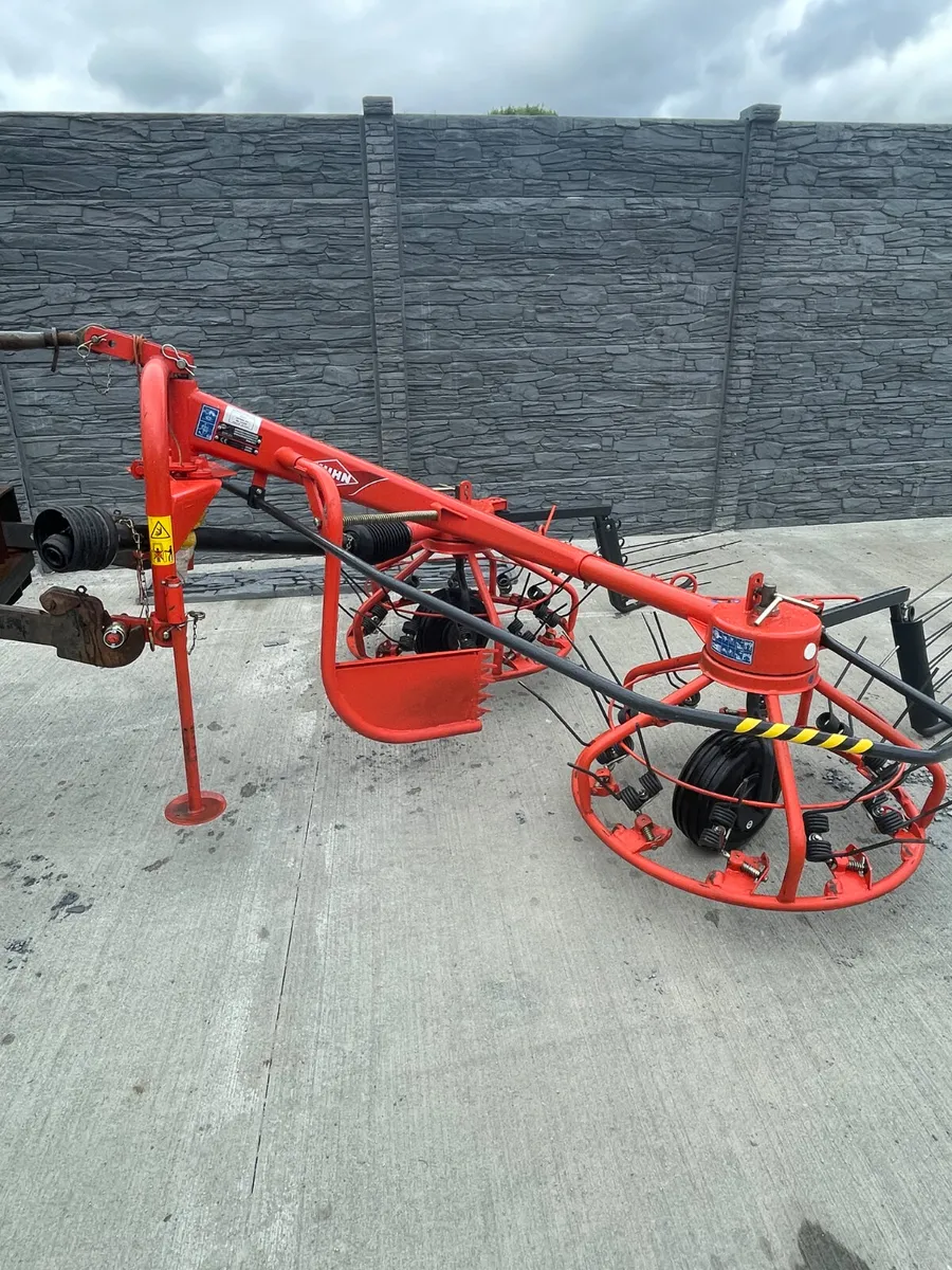 Kuhn 300 Haybob - Image 4