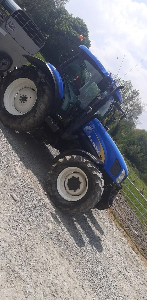 Tractor - Image 2
