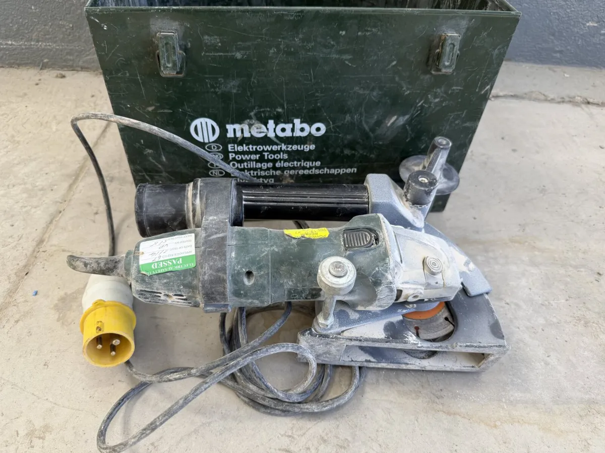 Metabo 110V Wall Chaser **Online Auction** - Image 3