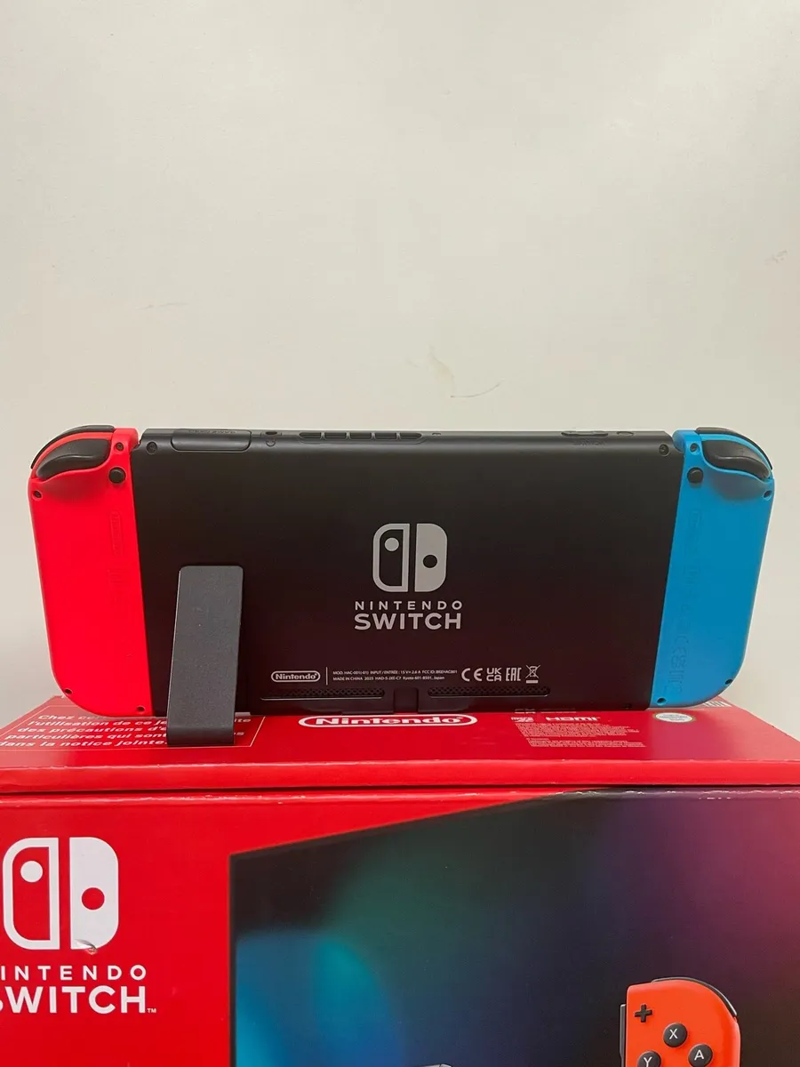 N Switch 32gb Boxed - Image 2