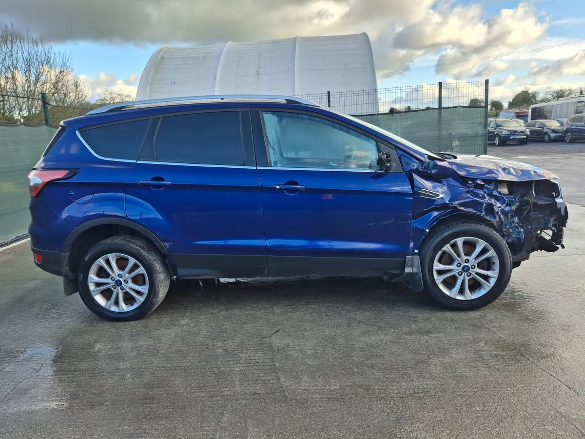 2017 Ford Kuga Titanium passenger jeep - Image 3
