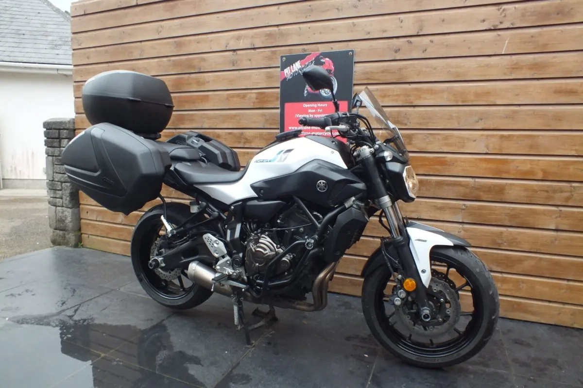 2017 Yamaha MT07 (Low Miles & Fully Loaded) - Image 2