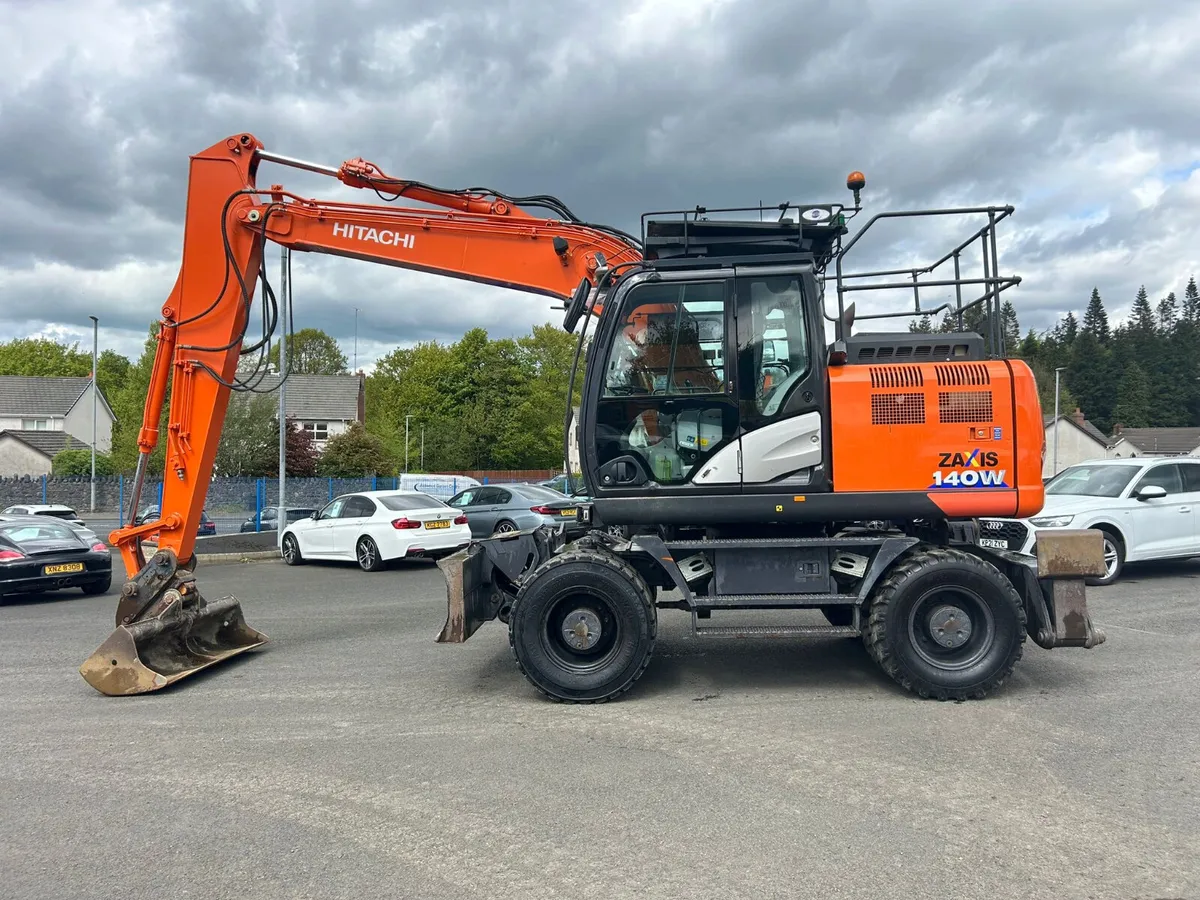 2019 Hitachi ZX140W-6 Blade / Stabalizers - MULLAN - Image 2