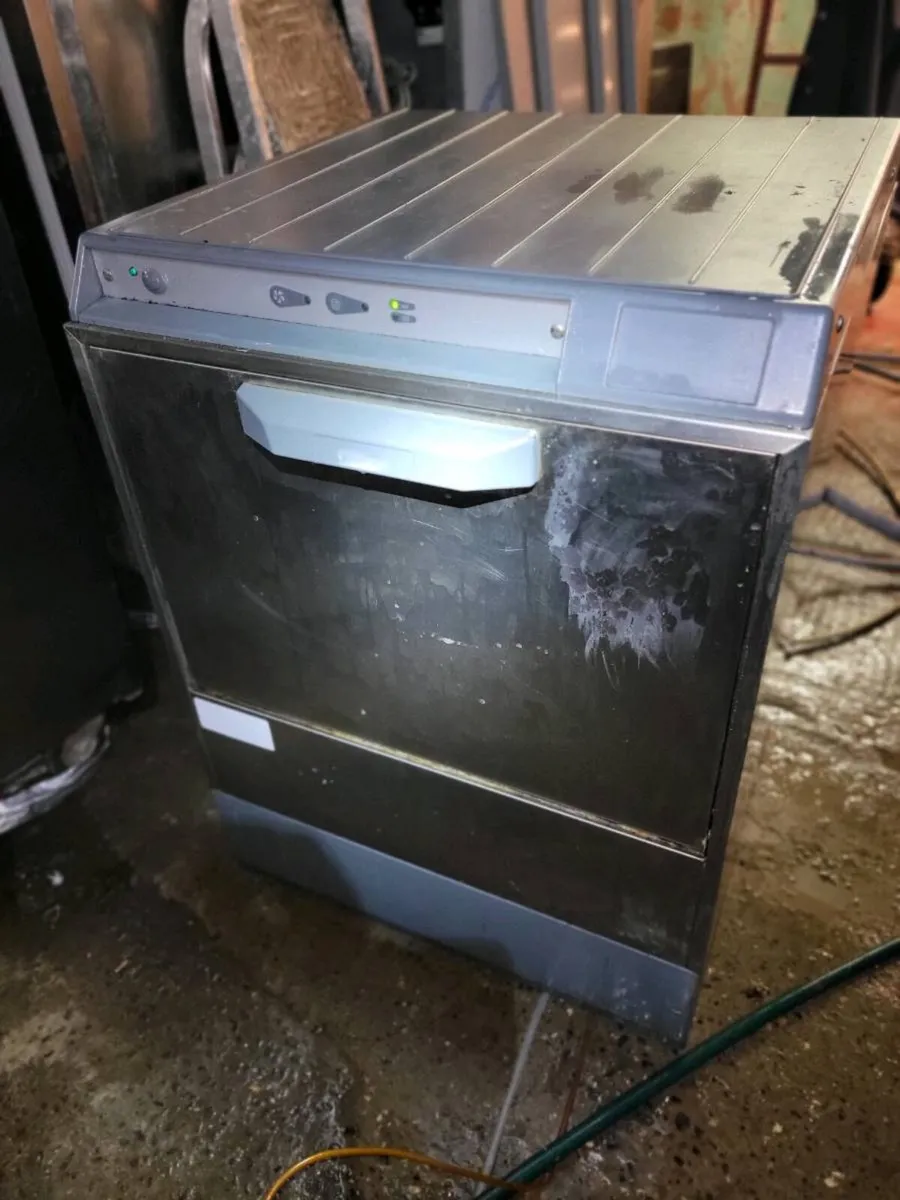 Dish/Glass Washer OMNYWASH 5000ST - Image 1