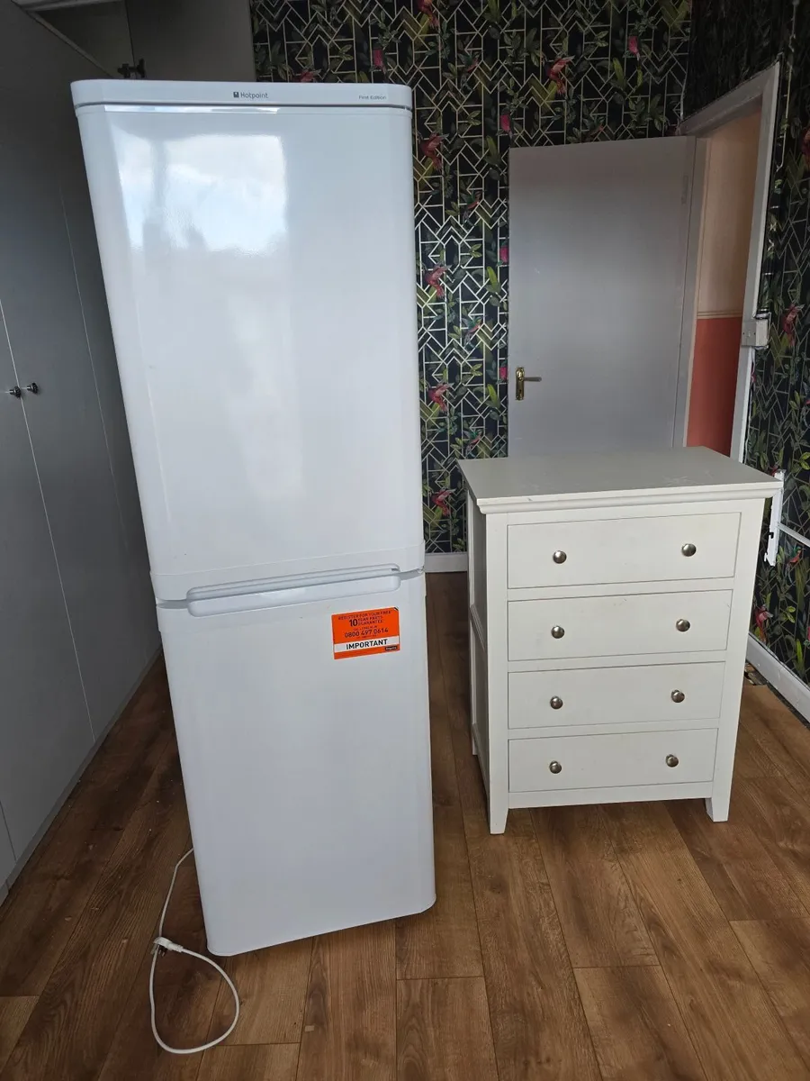 Free  fridge and washing machine. - Image 1