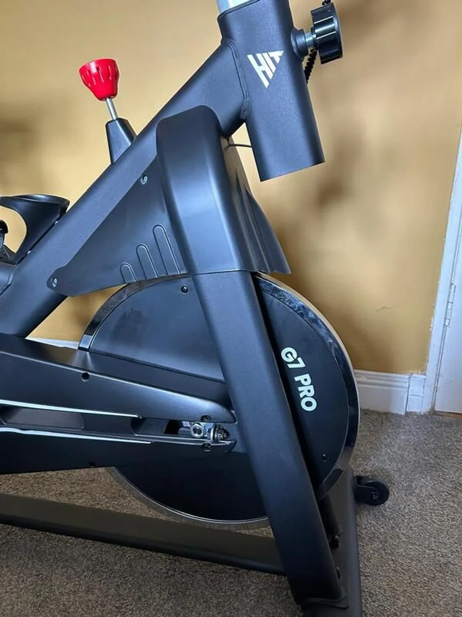 HIT G7 Exercise bike - Image 3