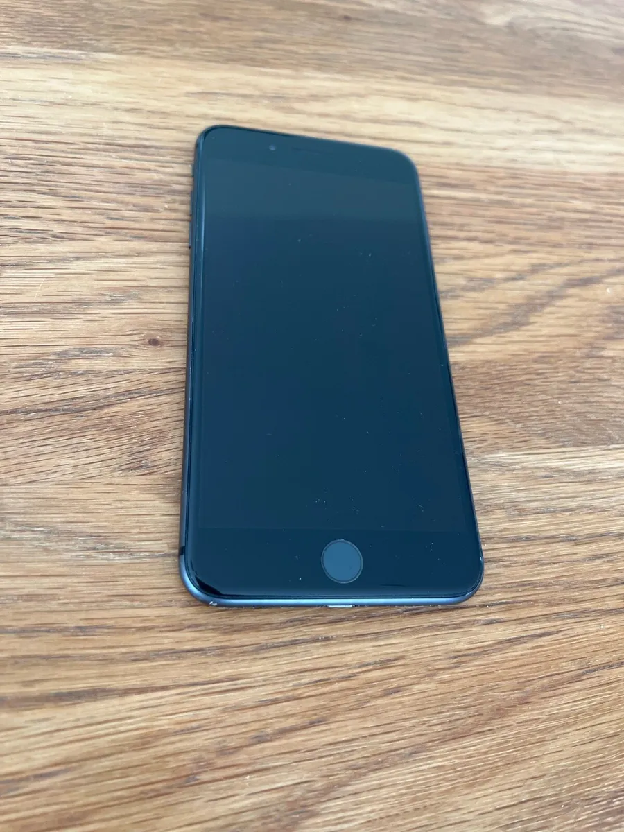 iPhone 8 plus 64gb - Image 3