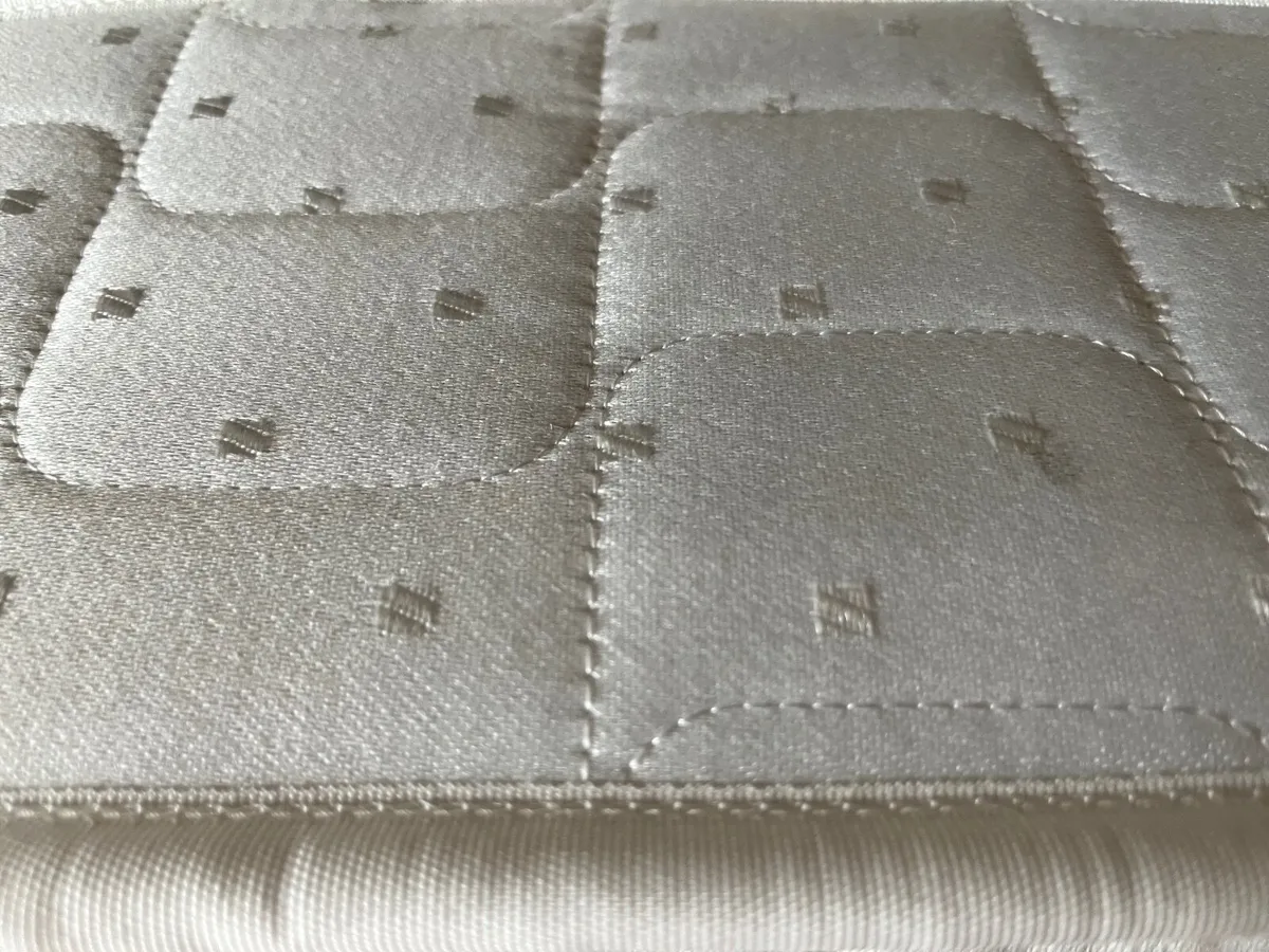 Airsprung Single Mattress - Clean, Comfortable. - Image 3
