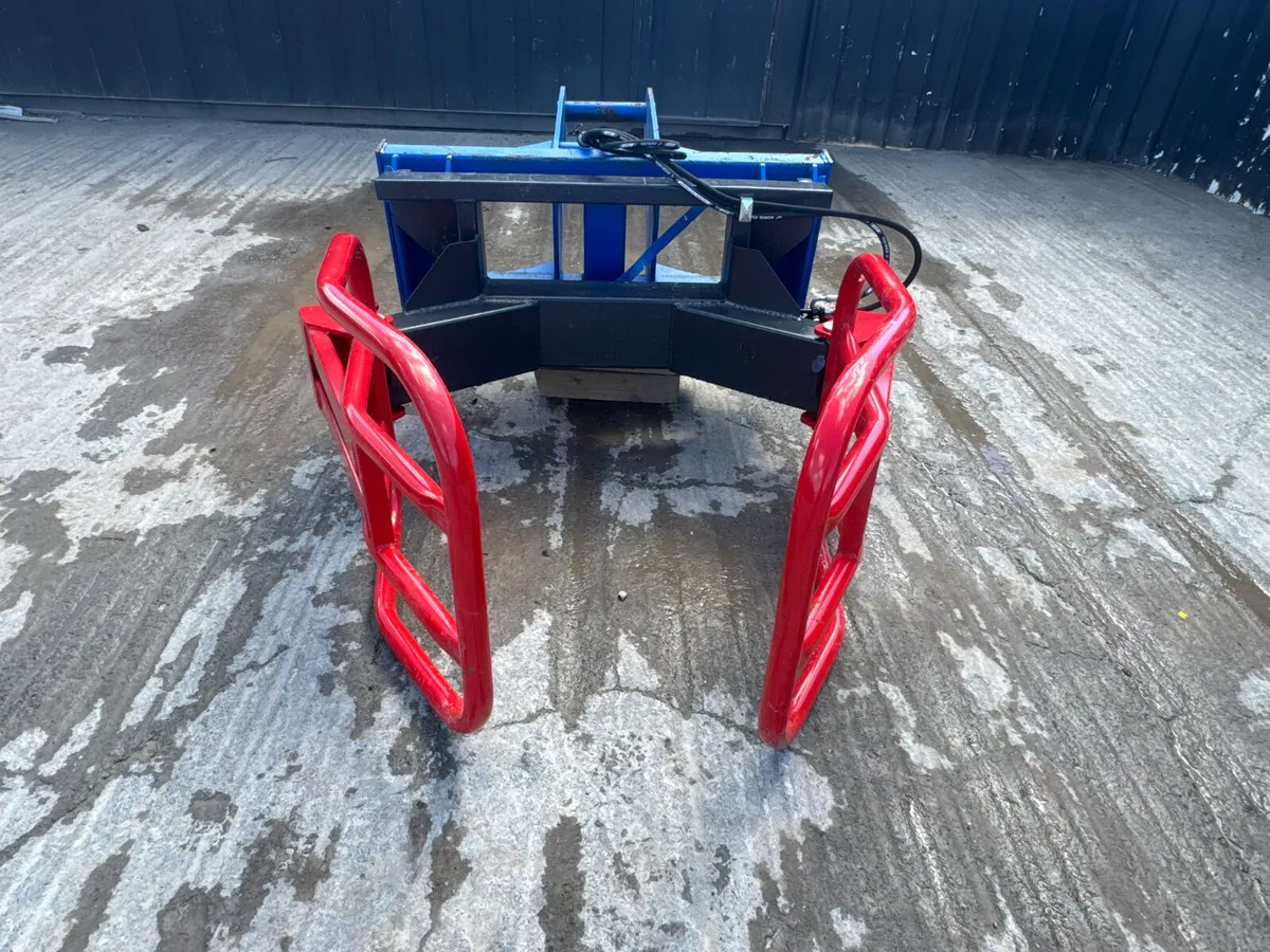 65 MM PIN EURO BRACKET WITH SOFT HANDS - Image 2