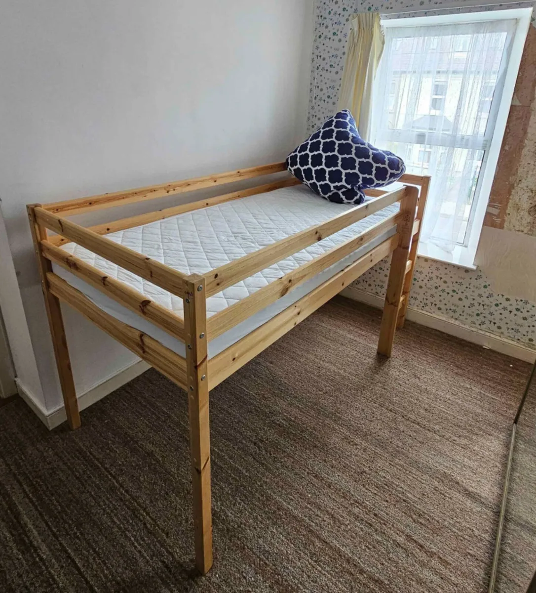 As New - Lovely Single Wooden Mid Sleeper Bed - Image 2