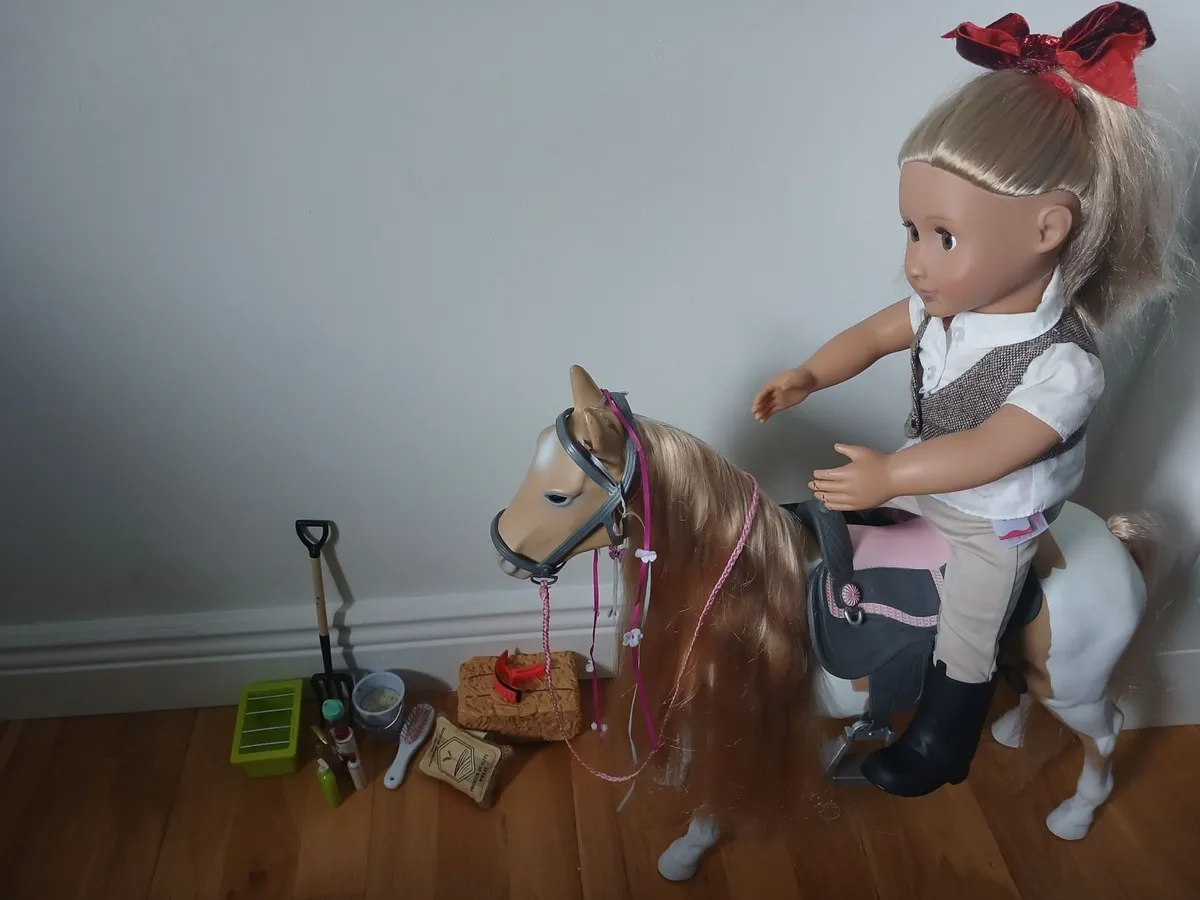 Toys - Image 2