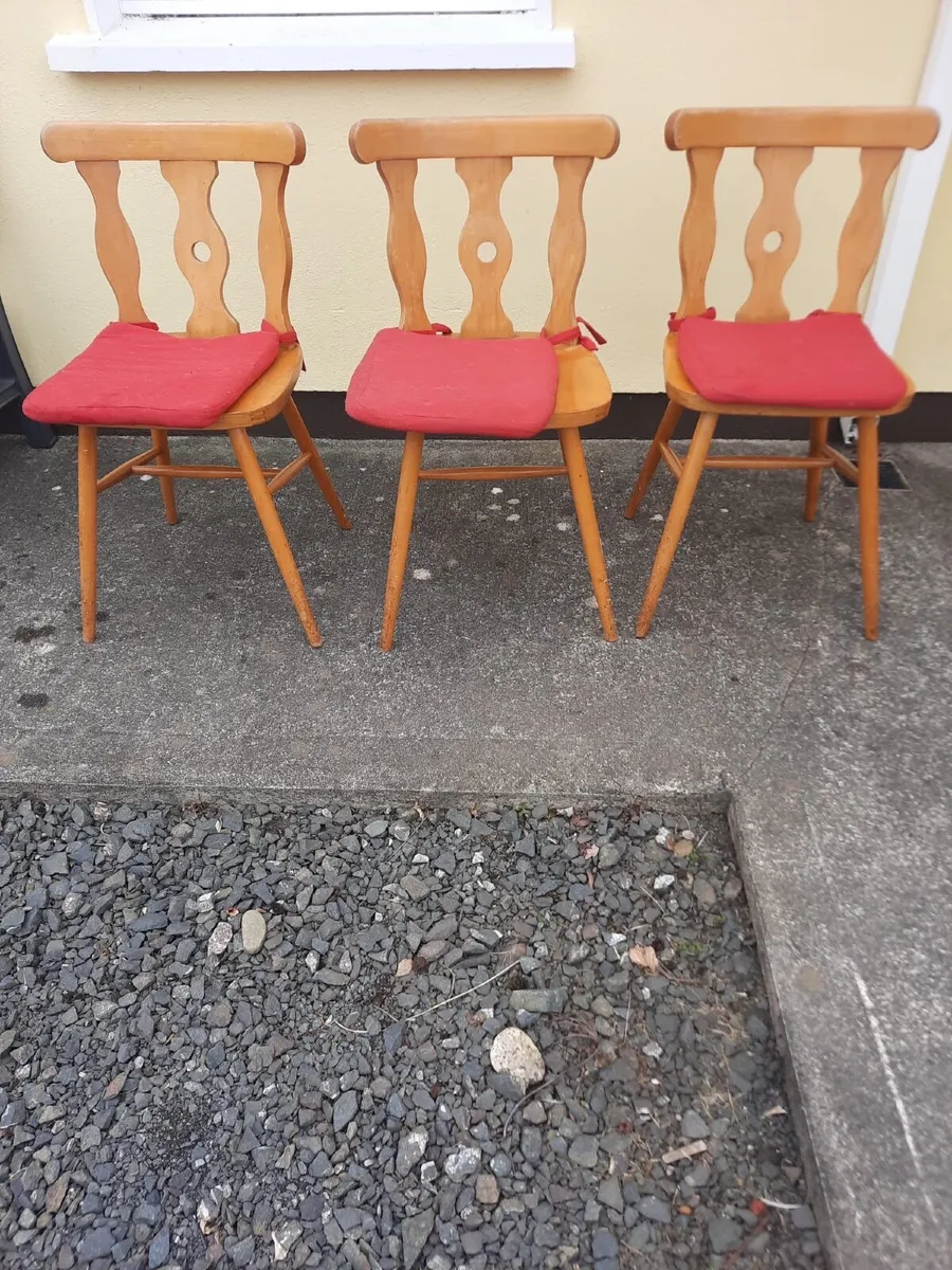 Kitchen chairs - Image 2